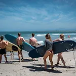 Longboard Paradise Surf Club
